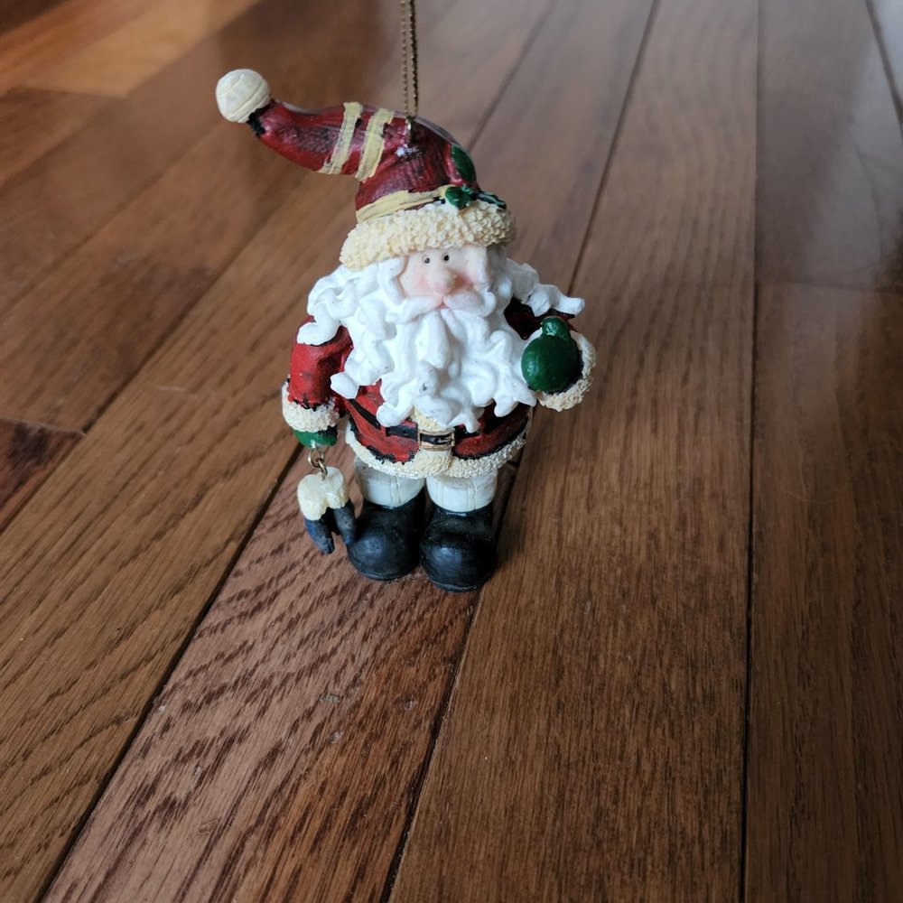 NWT Santa Claus Ornament